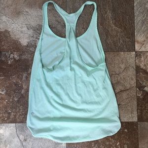 Lululemon tank